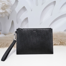 Christian Dior Clutch Bags